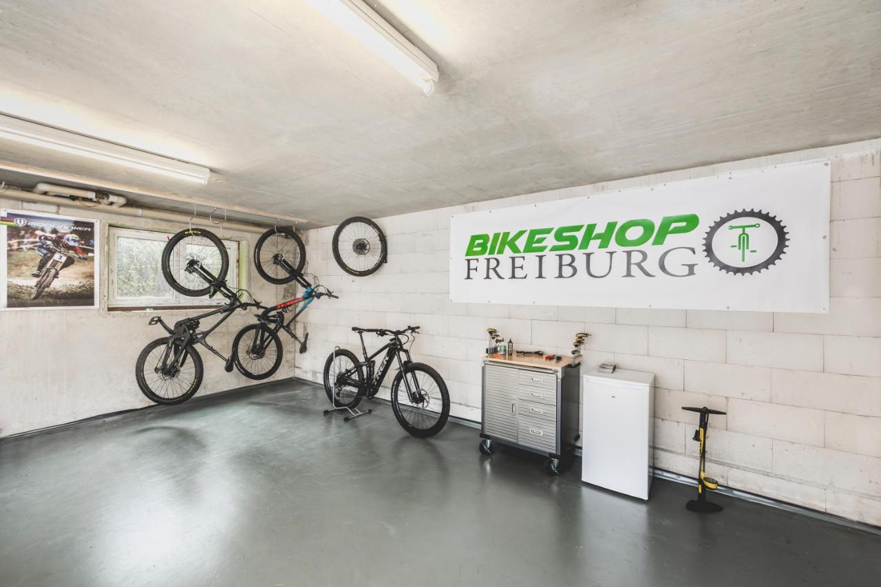 Bike- Und Ferienhotel Freiburg Merzhausen Extérieur photo